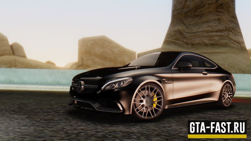 Mercedes Benz C63 AMG